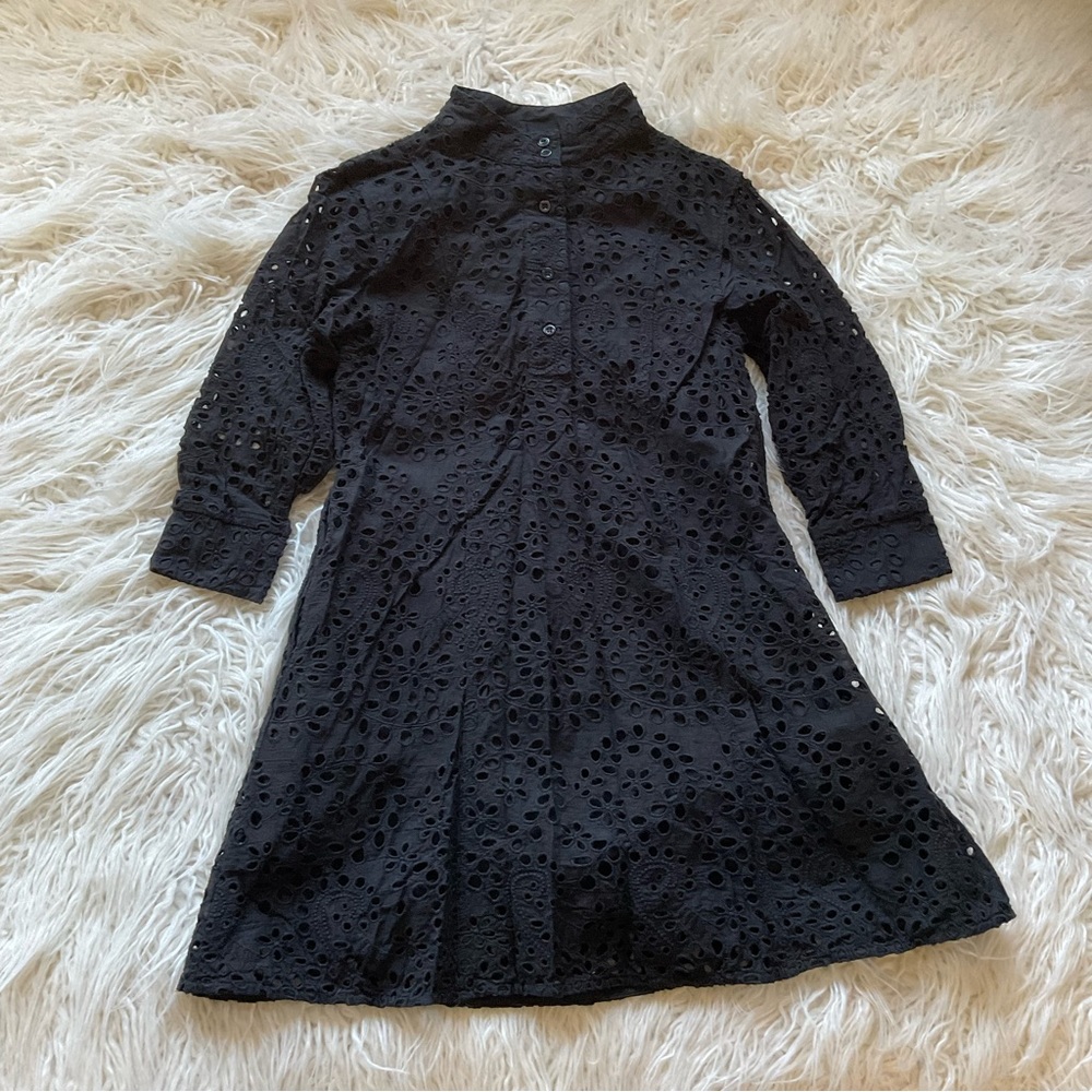 Code X Mode Eyelet Dress‎
